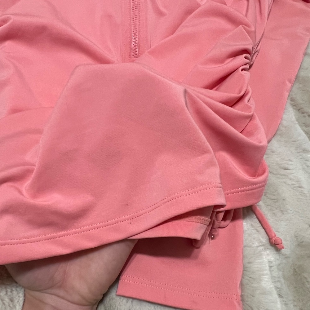 Pink Rash Guard - Picture 4 of 5